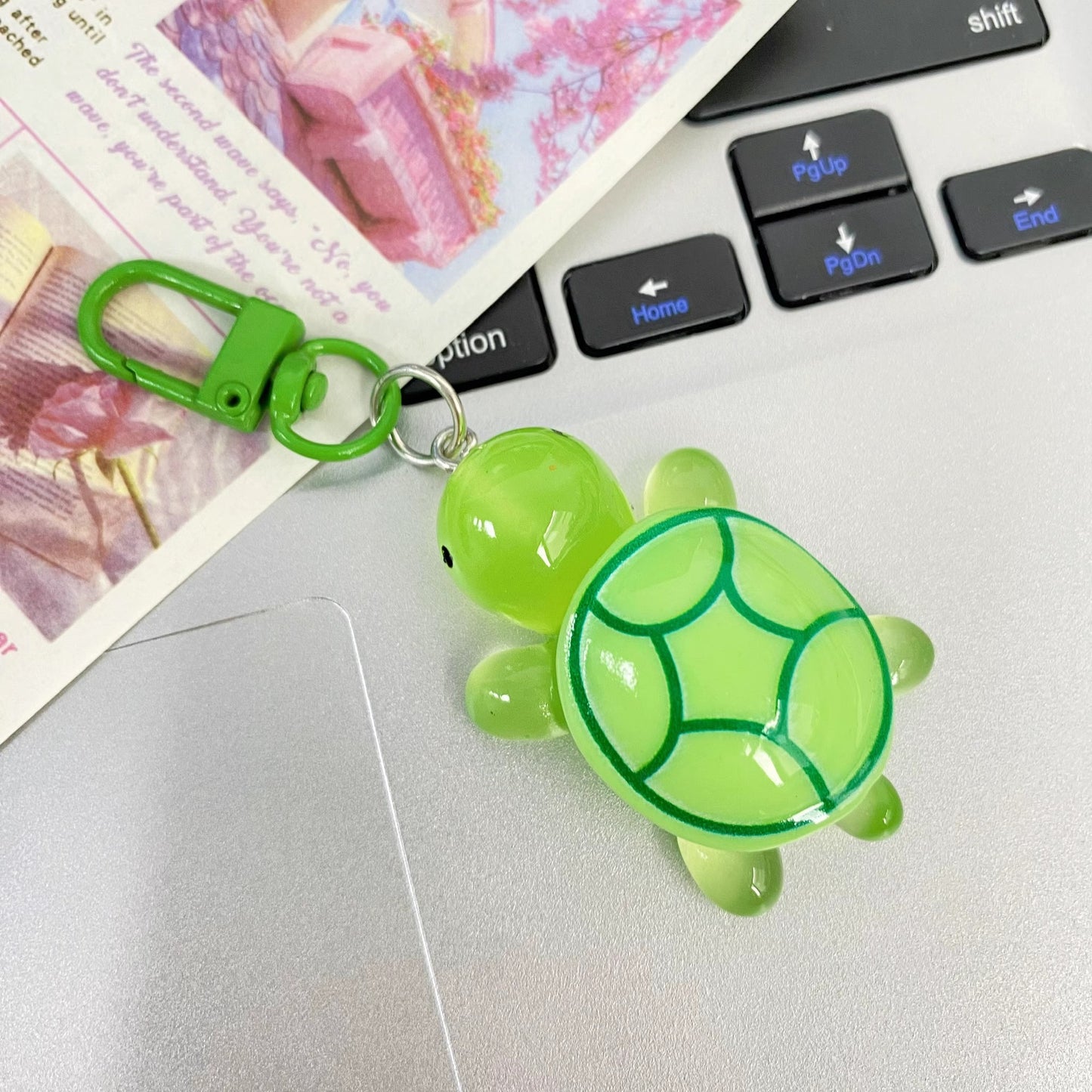 Luminous normal turtle keychain